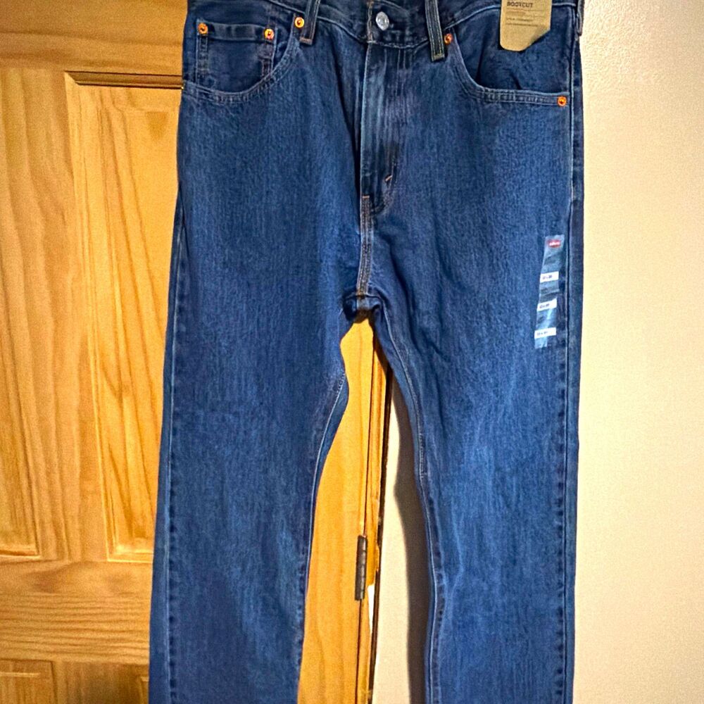 Levi's 517 Men's Bootcut Slim Fit Medium Wash Cotton Denim Jeans 33x30